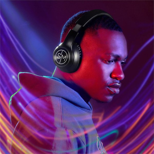 Swiss Cougar Stuttgart Active Noise-Cancelling Bluetooth Headphones 4 Swiss Cougar Stuttgart Active Noise-Cancelling Bluetooth Headphones